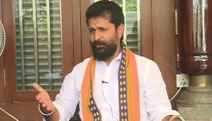 c t ravi
