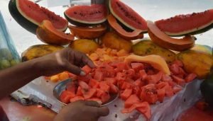 streert fruit