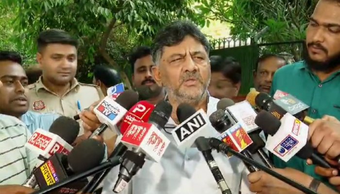 dcm dk shivakumar