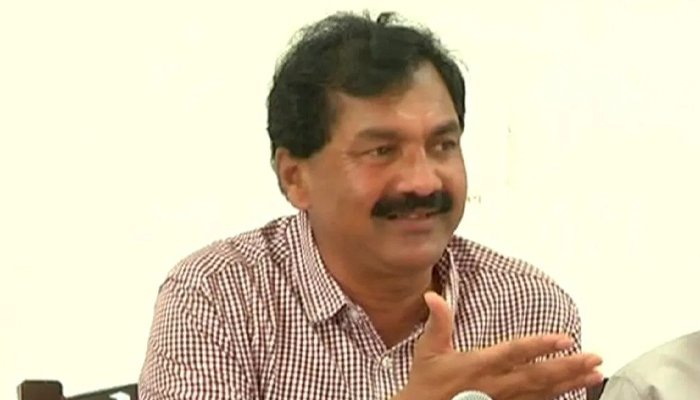 m lakshman