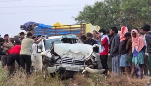 bellary siruguppa accident