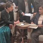 priyanka gandhi and nitin gadkari meet