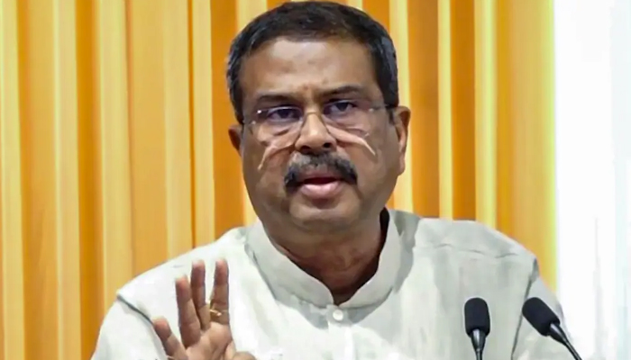 dharmendra pradhan resigns