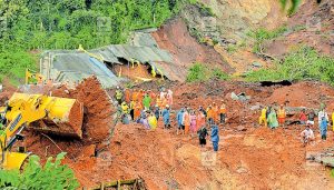 wayanad kalladi landslide.jpg
